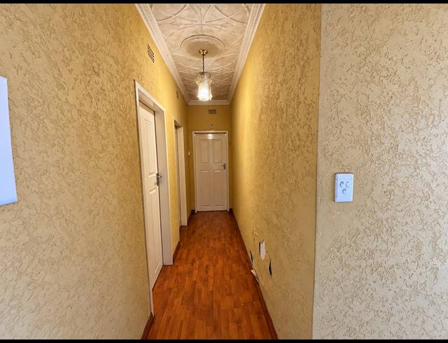 23 BEDROOM HOUSE FOR SALE IN BEDWORTH PARK